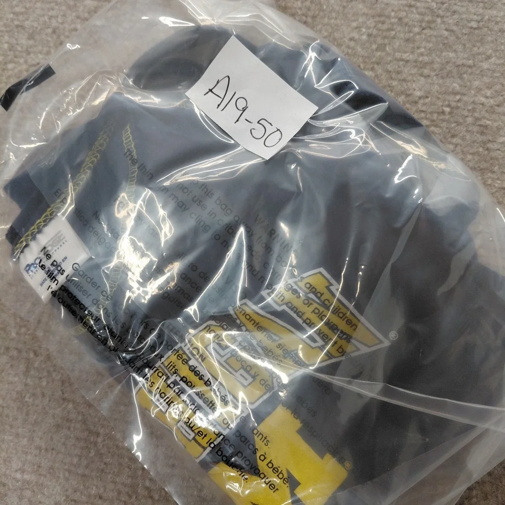 University of Michigan baby body suit (2 pack) 3-6 months